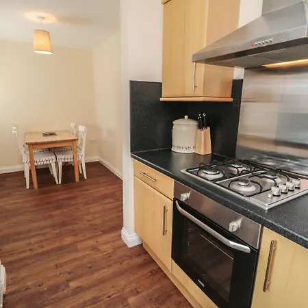 No 2 Hall * Scalby (North Yorkshire)