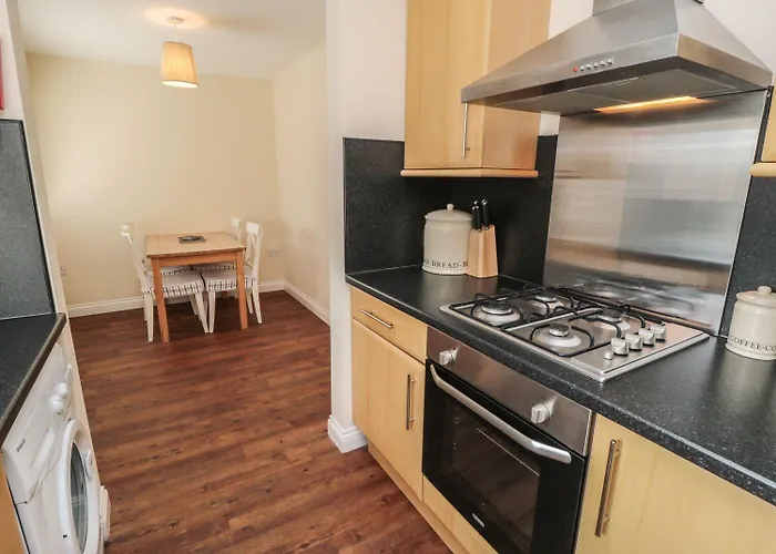 No 2 Hall * Scalby (North Yorkshire)